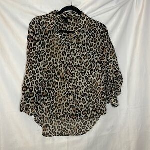 H&M SHEER CHEETAH BUTTON DOWN BLOUSE (6)